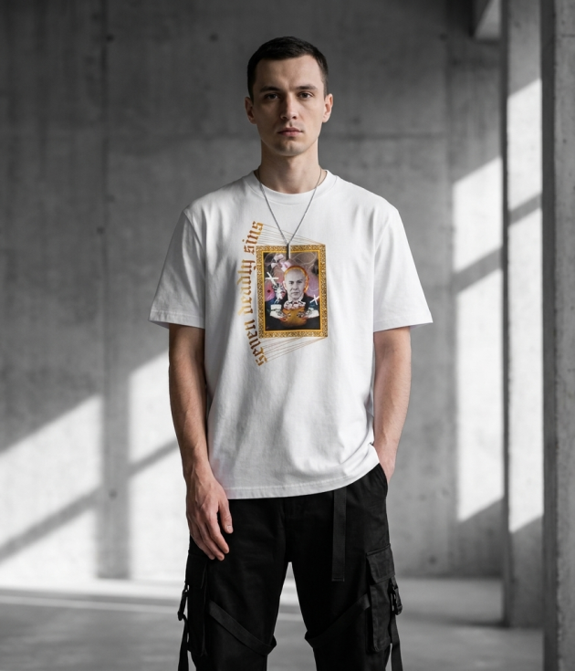 Sins of Power – Greed Tee